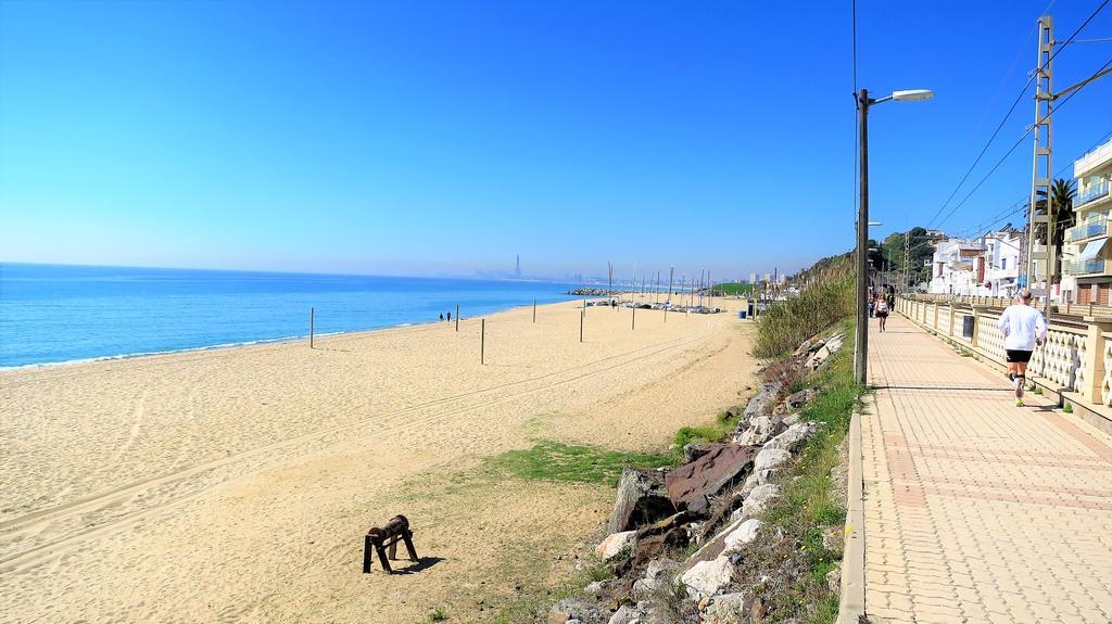 Bianca Seaview & Beach Apartment Montgat Exterior photo